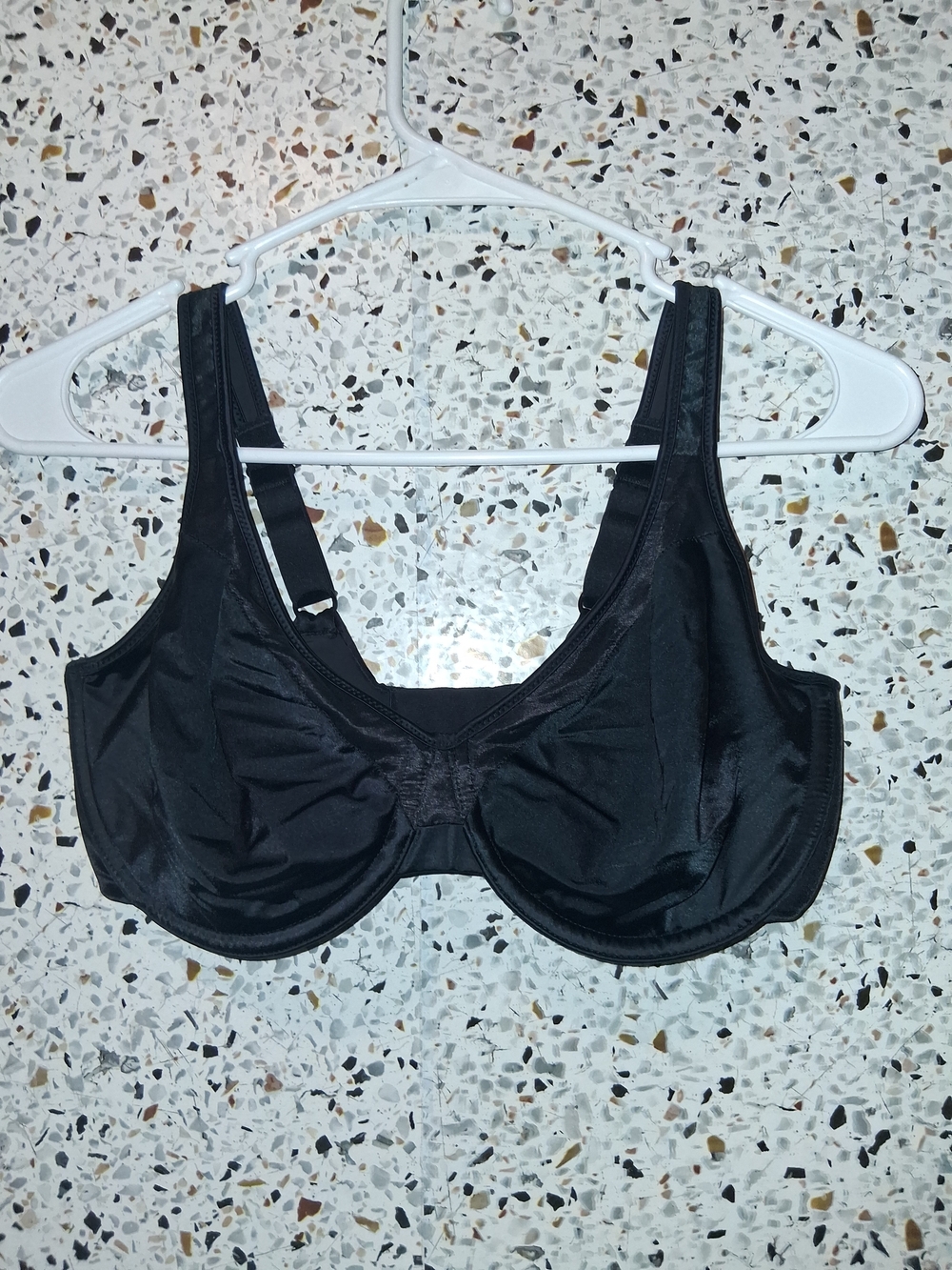 Lillyette Minimizer Bra Size 36DD Black Lightly Lined With Wires